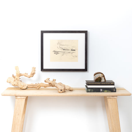 Black Walnut (Gallery) Lifestyle Photo