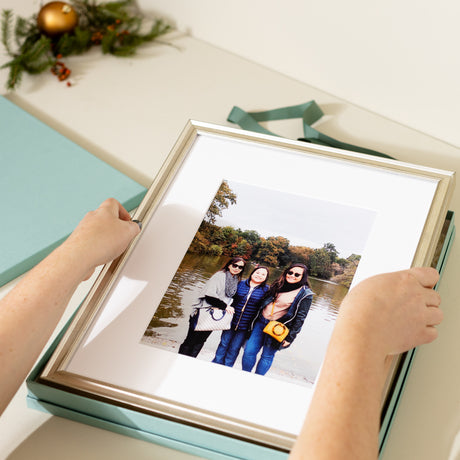 Bigger Gift Unboxing Video;Story Pocket Still